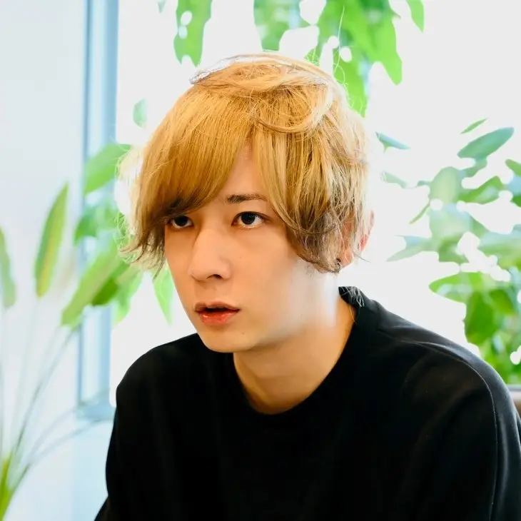 橘 亮介