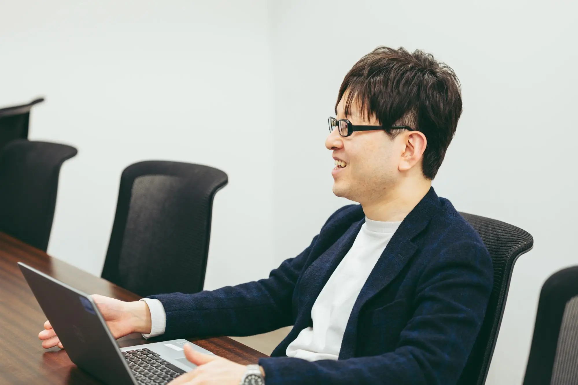 株式会社ウェブクルー　輿様