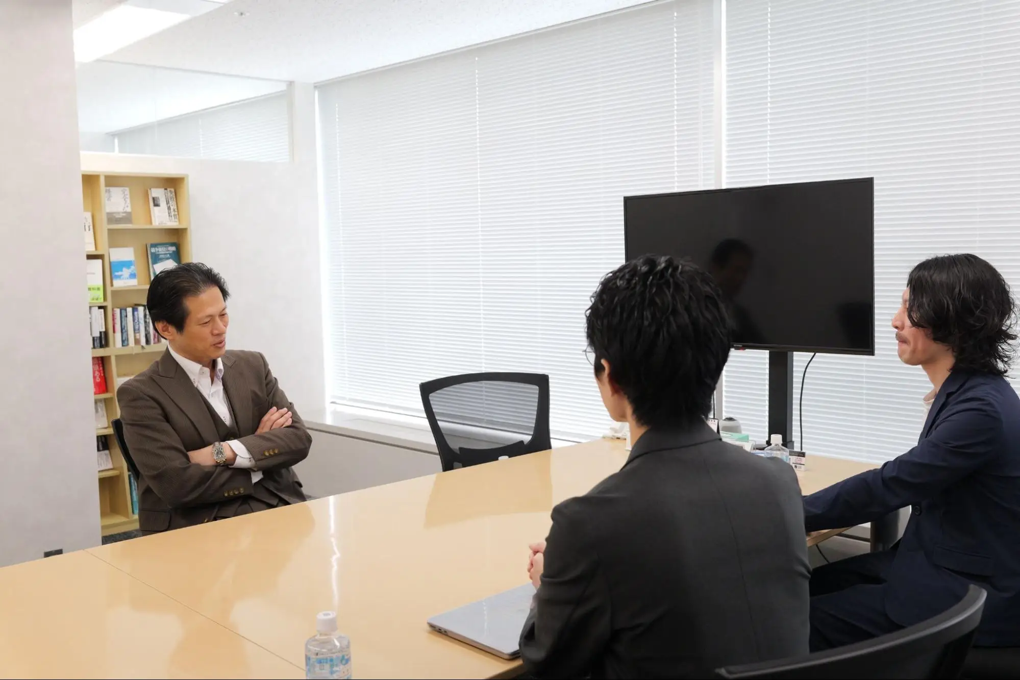 左奥はベンチャーサポート税理士法人の森様